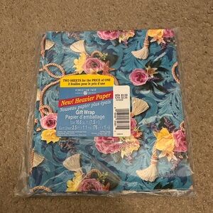 VNTG American Greetings Floral Flat Gift Wrap- NIP